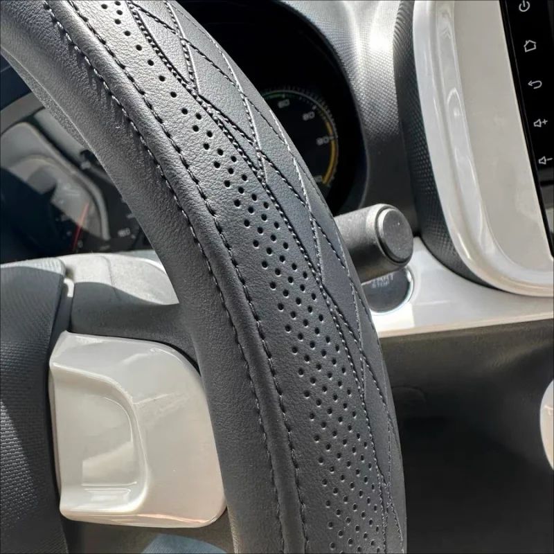 Premium Napa Leather Perforated Patchwork Car Steering Wheel Cover  NonSlip Breathable  Universal F 5