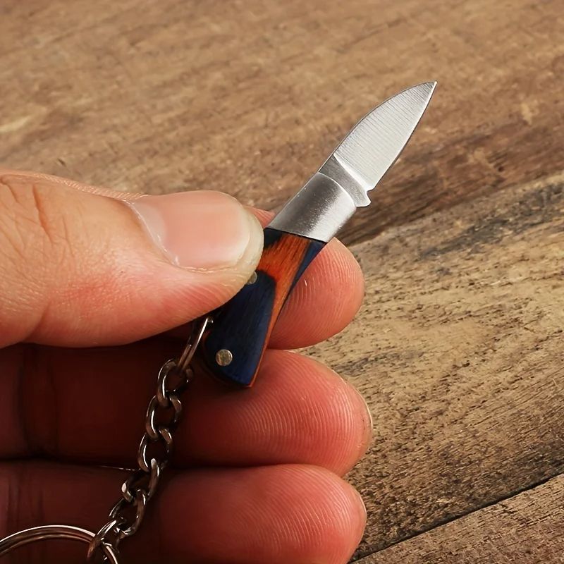 Portable Small Blade Camping Keychain  Folding Pocket Knife With Stainless Steel Key Chains Rings K 4