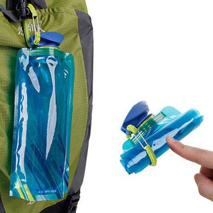 Foldable Water Bottles Flexible Reusable Travel Water Bottle, Soft Flask Plastic Water Pouch with Carabiner Clip