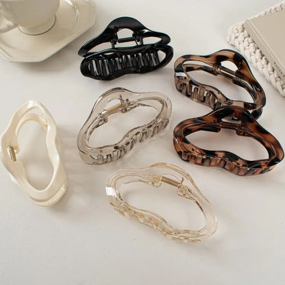 Irregular Hollow Out Hair Claws Clips for Women Girls, Large Tortoiseshell Crab Hair Clamps Barrettes, Fashion