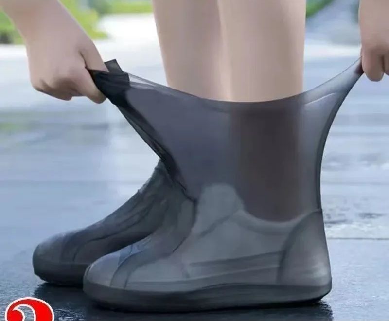 DryStep Silicone Waterproof Shoe Covers  Reusable NonSlip Overshoes For Rain Travel  Outdoors 4