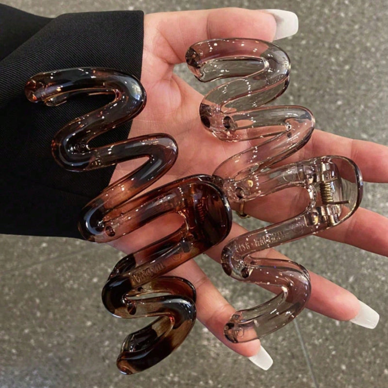 Trendy Y2K Hair Clips For WomenLarge 11cm Glossy Wavy Claw Clips Amber Brown 2PCSMinimalist 90s Ret 3