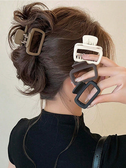 Elegant Square Hair Claw Clip For Women Lightweight Fashionable Hair Styling 1