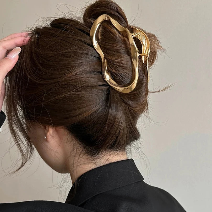 Hollow Liquid Hair Clips, Metal Hair Claw Hairclip for Women, Crab Fashion Accessories & Headband Hairpin