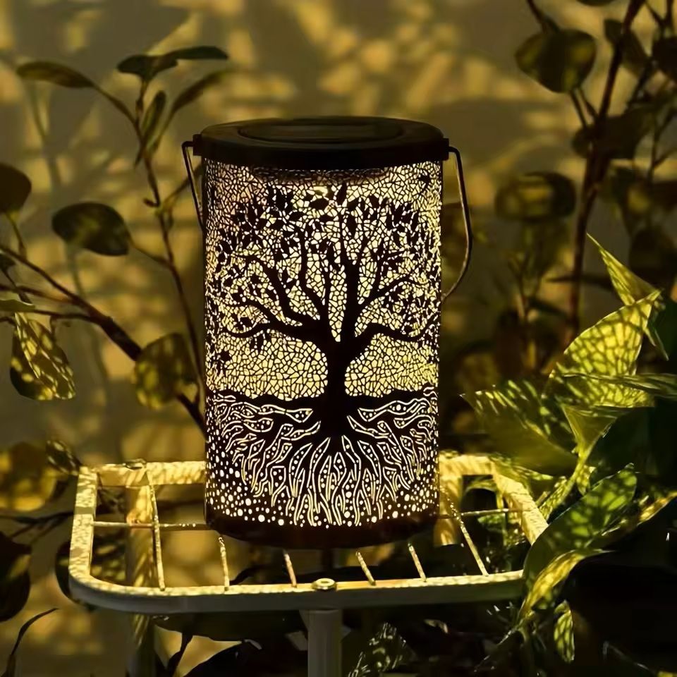 Solar Lantern For Outdoor Garden And Patio Decoration 2