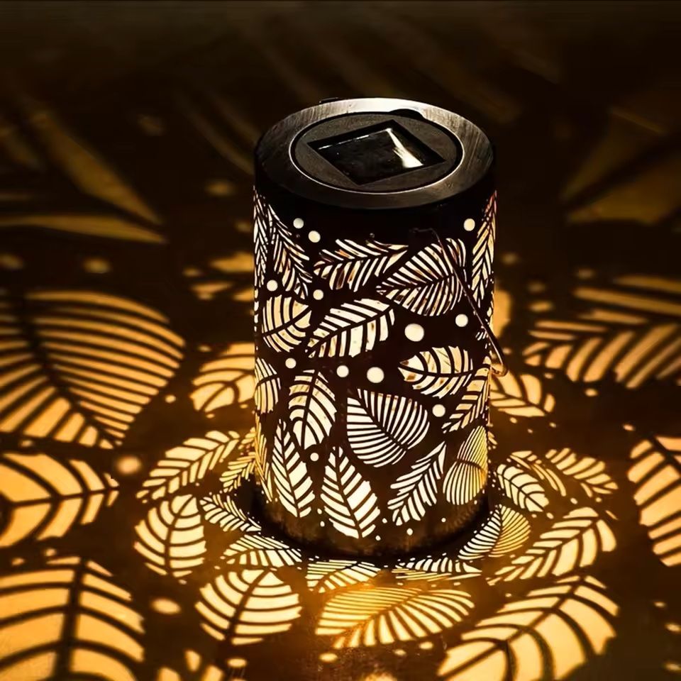 Solar Lantern For Outdoor Garden And Patio Decoration 7