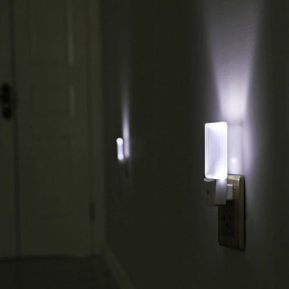 Plug-In LED Night Light with Light Sensor, Dusk-Dawn Bathroom Light