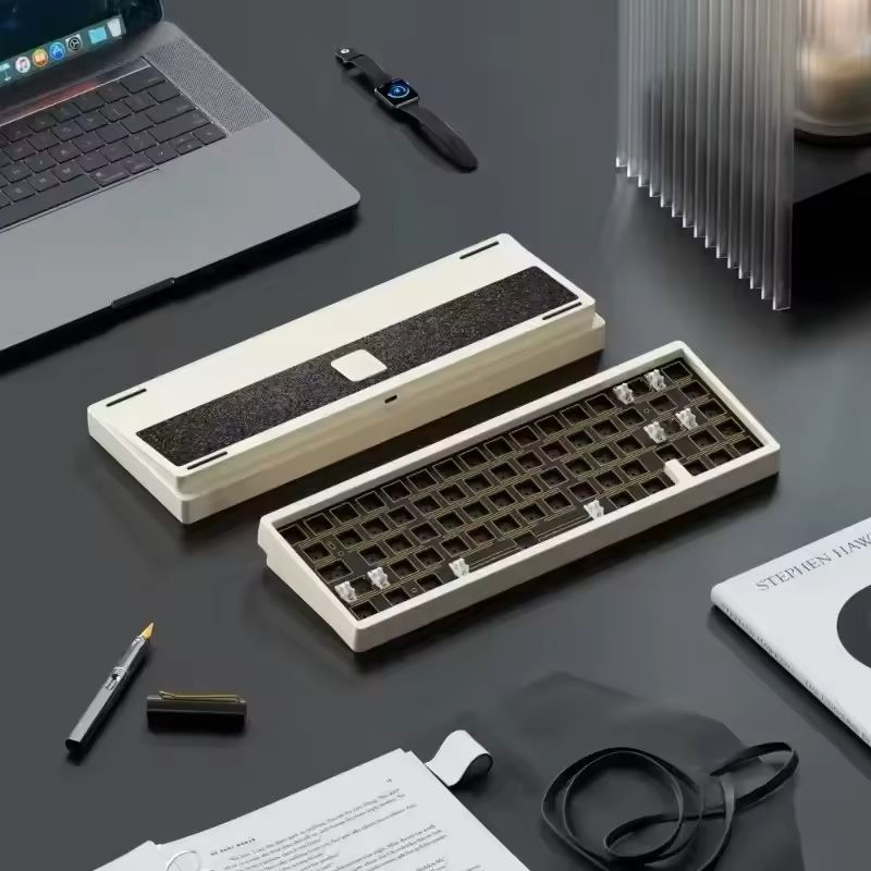 Aluminum Mechanical Keyboard Kit With RGB Wireless Bluetooth And Gasket Mount 12