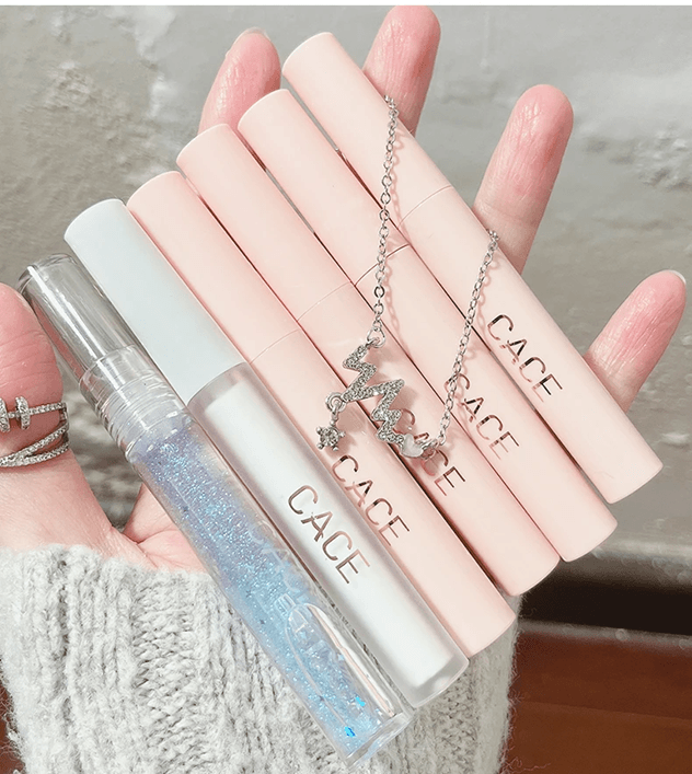 CACE 4in1 Matte Liquid Lipstick Gift Set  LongLasting Lip Color With Lip Gloss Plumper  Necklace 4