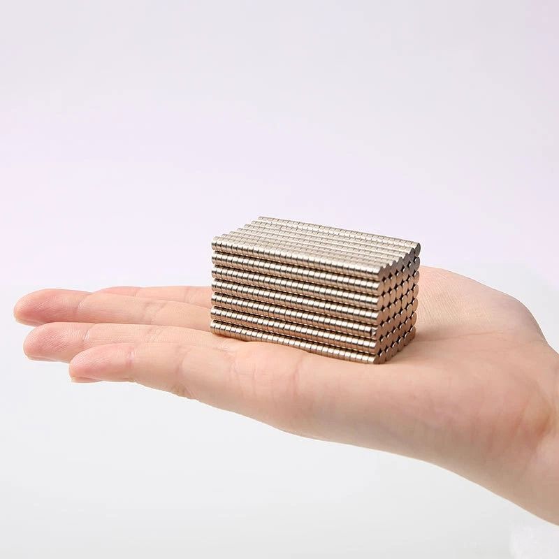 100pcs Neodymium Magnets Round Disc N35 Super Strong Rare Earth Magnets Perfect For DIY Crafts  Sci 4