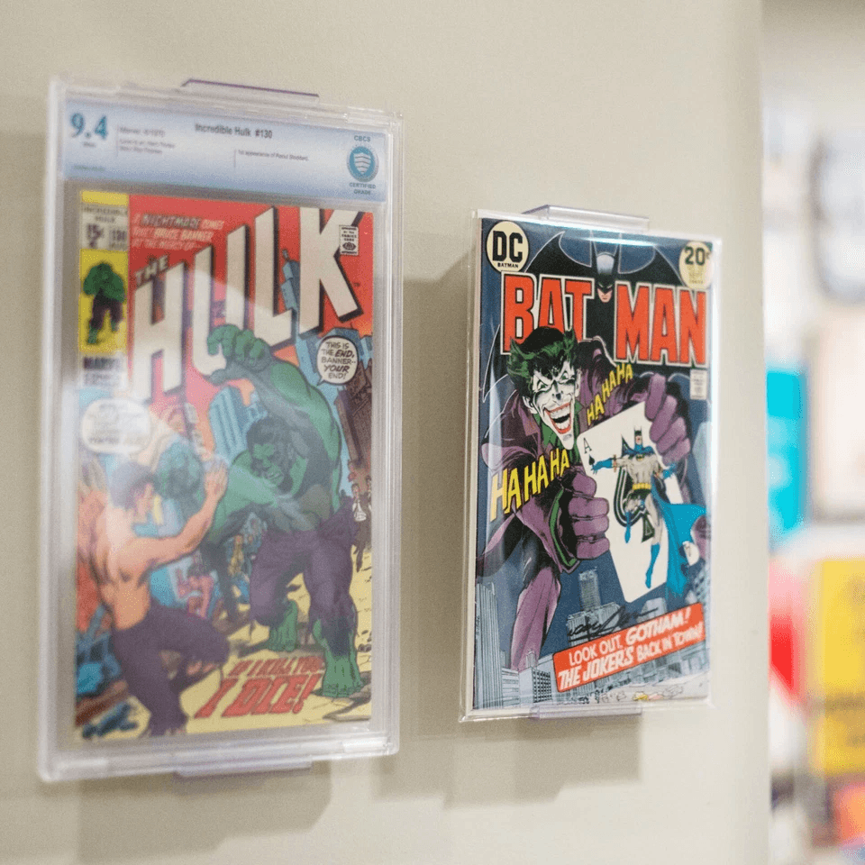 ComicMount Invisible Comic Book Display Adjustable Wall Mount  Shelf Stand 4