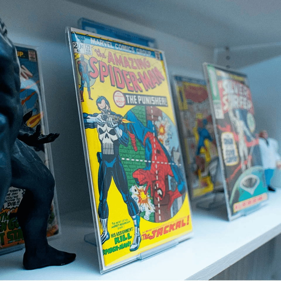 ComicMount Invisible Comic Book Display Adjustable Wall Mount  Shelf Stand 1