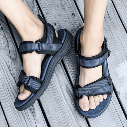 Mens Lightweight Outdoor Summer Sandals  Casual Beach Shoes For Travel Walks And Everyday Comfort 1