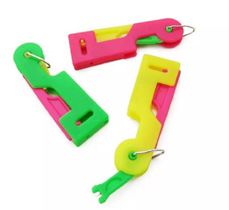 Automatic Needle Threaders Easy Thread Guide Tool For Elderly  Sewing Enthusiasts 3