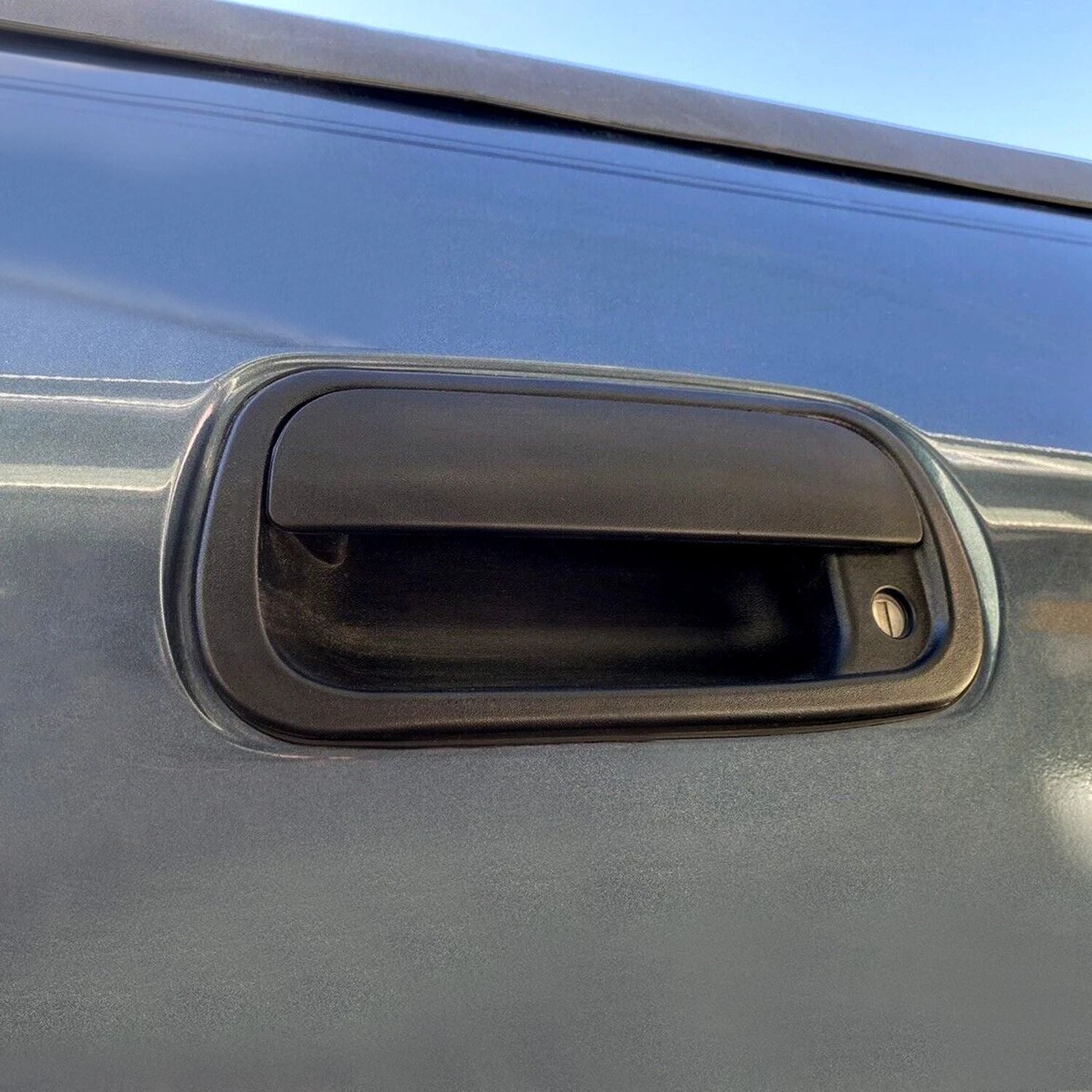 For Toyota Tundra Pickup 20002006 Black Tailgate Handle With Liftgate Latch  Keyhole  Direct OEM Re 10