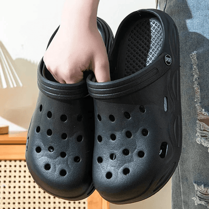 Mens Lightweight Closed Toe Sandals With Soft Sole And Non Slip Grip For Summer And Garden Wear 2