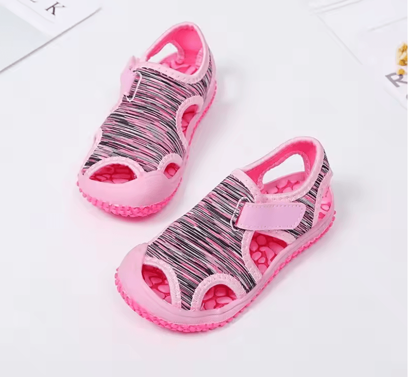 Kids Summer Toe Cap Sandals For Boys And Girls Beach Sport Shoes 3