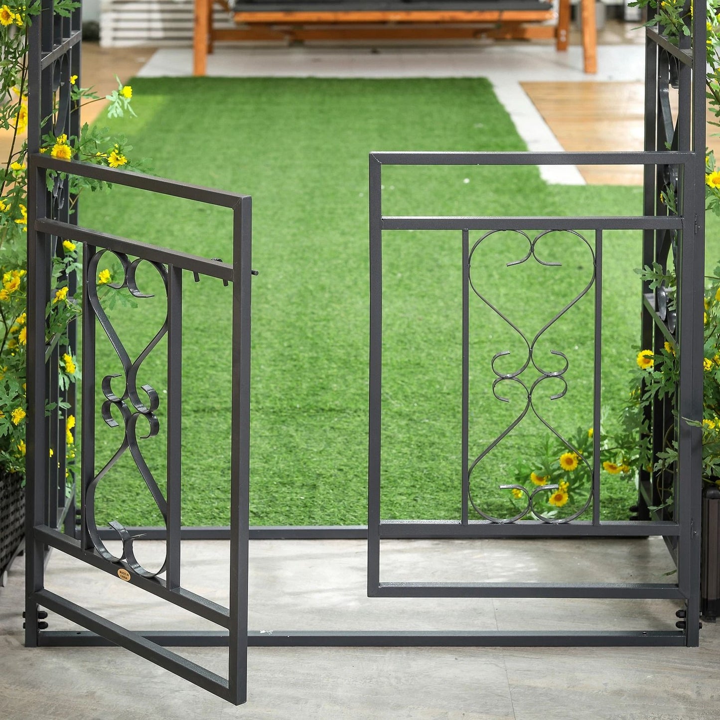HeavyDuty Metal Garden Arch 675 Outdoor Arbor For Weddings Climbing Plants  Decorative Hearts Desig 2