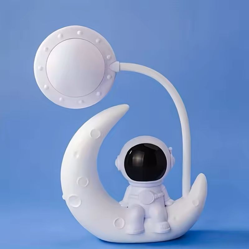 Creative Moon Astronaut LED Nightlight For Bedroom And Holiday Decor 2