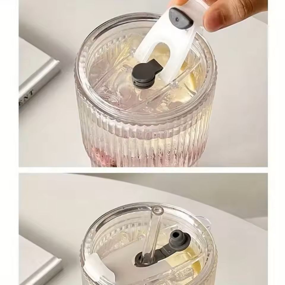 Striped Glass Cup With Lid And Straw 600ml 2