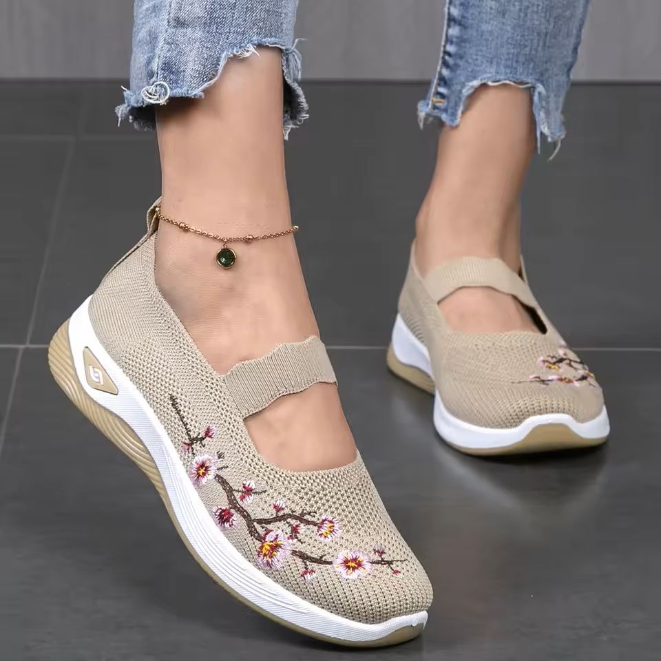 Womens Breathable Mesh Flat Shoes for Summer Walking