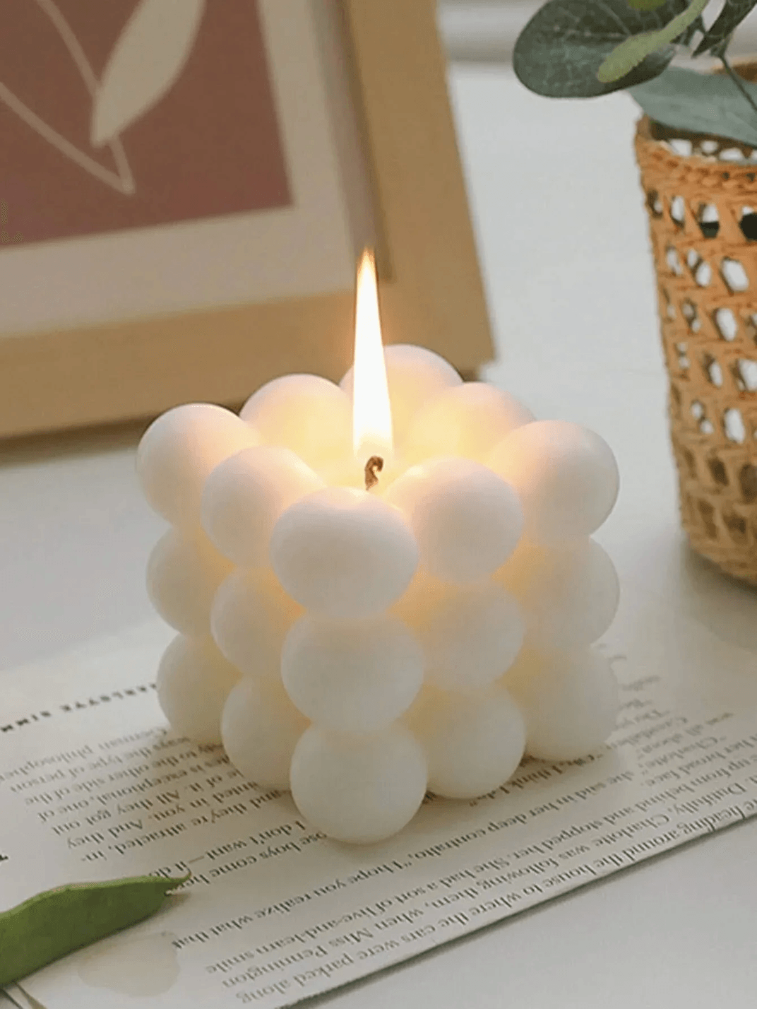 Magic Cube Soy Wax Candle - Ball-Shaped Aromatherapy Decor for Weddings and Home