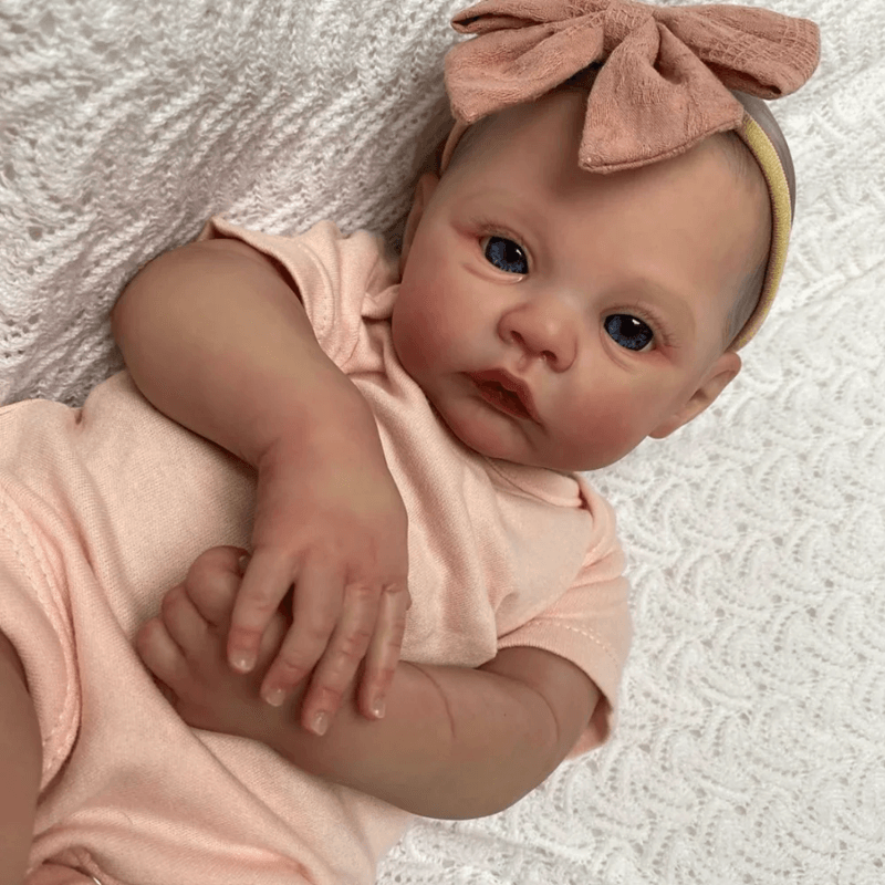 18 Inch Reborn Baby Doll with Soft Body and Realistic 3D Skin Detail