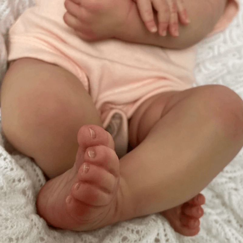 18 Inch Reborn Baby Doll With Soft Body And Realistic 3D Skin Detail 1