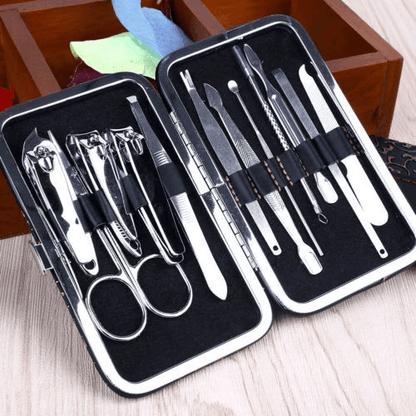 Complete Finger  Toe Nail Care Kit Manicure Pedicure Set With Clippers  Scissors 0